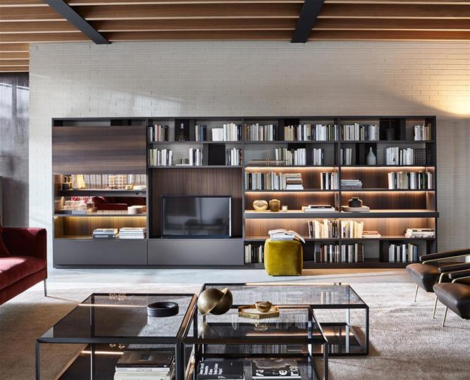 Design library Molteni 505 with a television in the first shelve